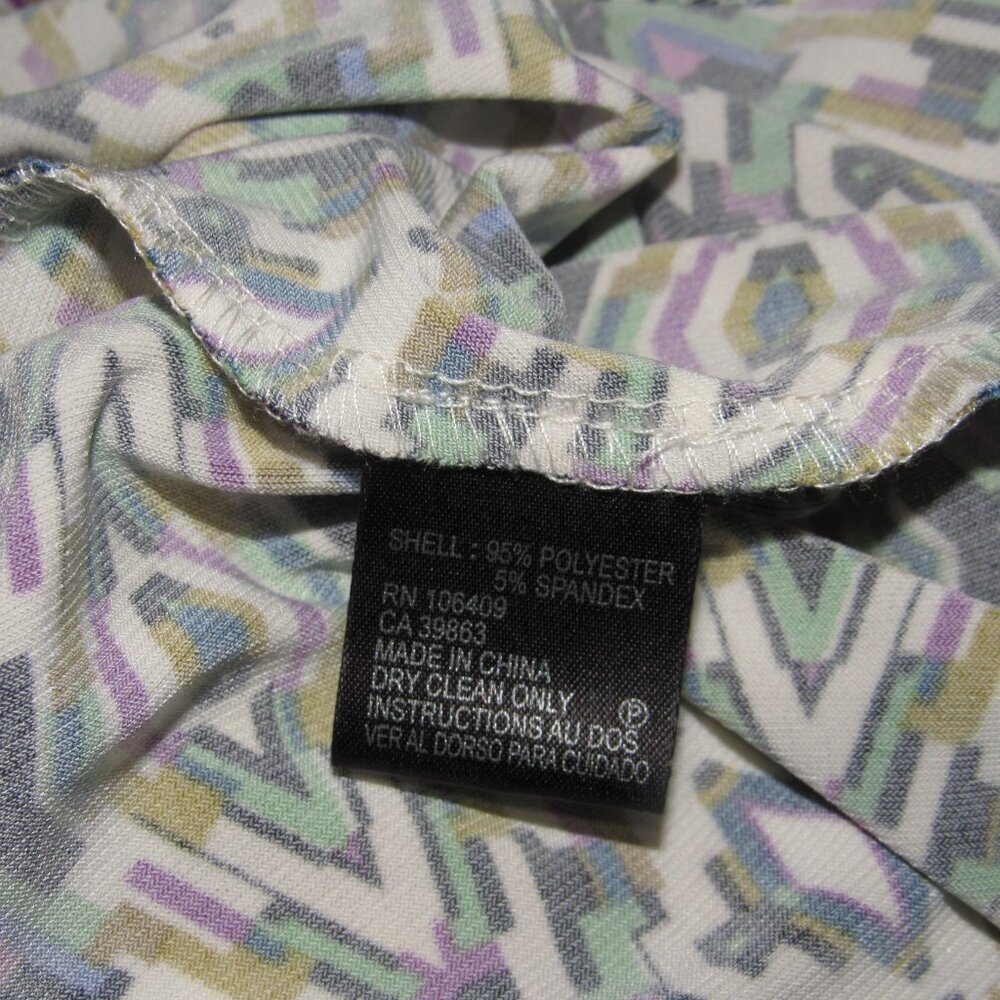 Tahari Arthur S. Levine Petite Sleeveless Cowl Neck Top Sz 12P | Geometric Print - Picture 9 of 9